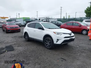 2018 Toyota RAV4 SE с VIN JTMJFREV7JJ748669, выставлен на аукционе IAAI как лот 42201518 с пробегом 111 570 миль миль и . История ставок и продаж доступна на DreamBid. Изображение 1.