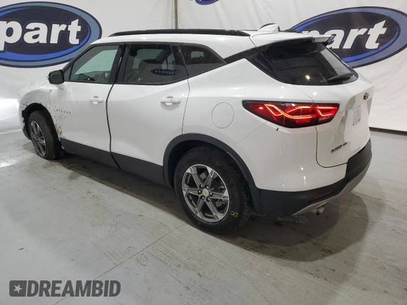 2024 Chevrolet Blazer LT with VIN 3GNKBJR43RS163527, listed as a Copart auction lot 42682745 with 22,883 mi miles and Clean title. Bid and sale history available at DreamBid. Image 2.