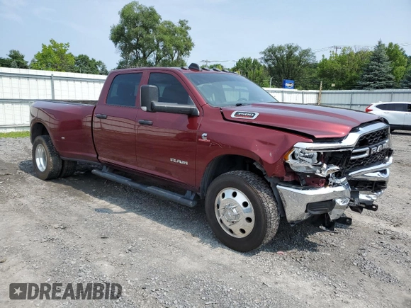 2022 Ram 3500 Tradesman with VIN 3C63RRGL2NG113241, listed as a Copart auction lot 63552473 with 70,904 mi miles. Bid and sale history available at carsss.com. Image 4.