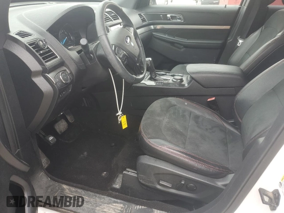 2019 Ford Explorer XLT with VIN 1FM5K8D88KGB05292, listed as a Copart auction lot 59758145 with 97,353 mi miles and Salvage title. Bid and sale history available at DreamBid. Image 7.