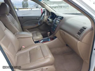 2004 Acura MDX Touring Pkg w/Navigation with VIN 2HNYD18834H520180, listed as a IAAI auction lot 41934124 with 201,817 mi miles. Bid and sale history available at carsss.com. Image 5.