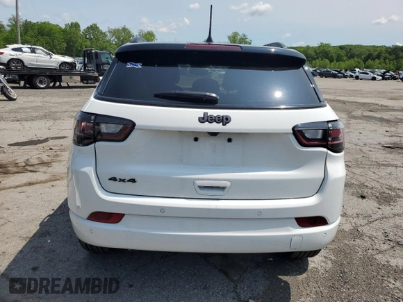 2024 Jeep Compass Limited с VIN 3C4NJDCN8RT146213, выставлен на аукционе Copart как лот 58739705 с пробегом 3 887 миль миль и Списание • Salvage title. История ставок и продаж доступна на DreamBid. Изображение 6.