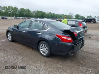 2016 Nissan Altima SV z VIN 1N4AL3APXGC244889, wystawiony jako IAAI lot #42343753 z przebiegiem 161 385 mil mil oraz . Historia ofert i sprzedaży dostępna na DreamBid. Obrazek 3.