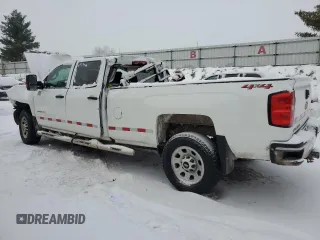 2019 Chevrolet Silverado 3500HD Work Truck with VIN 1GC4KVCY0KF195981, listed as a Copart auction lot 89049265 with 135,540 mi miles and Clean Title. Bid and sale history available at carsss.com. Image 2.
