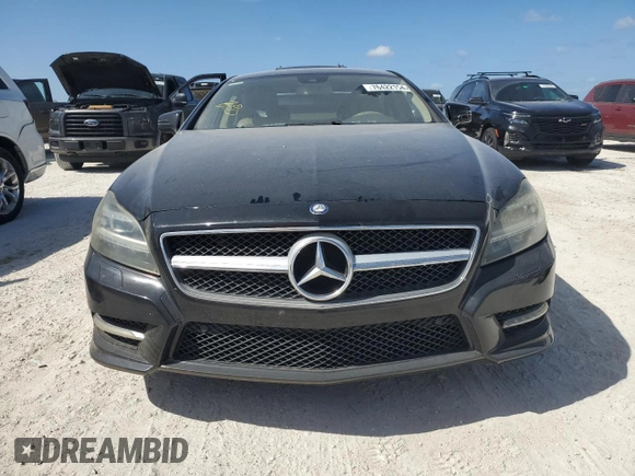2012 Mercedes-Benz CLS-Class CLS 550 with VIN WDDLJ7DB4CA017077, listed as a Copart auction lot 76422154 with 0 mi miles and Salvage Title. Bid and sale history available at carsss.com. Image 5.