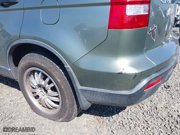 2008 Honda CR-V LX with VIN JHLRE38358C044081, listed as a IAAI auction lot 41821226 with 183,426 mi miles. Bid and sale history available at carsss.com. Image 6.