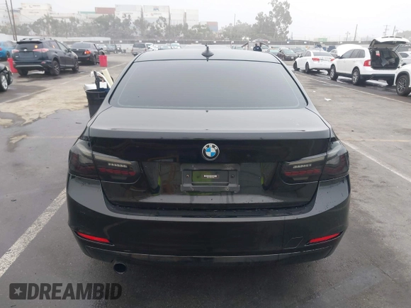 2014 BMW 3 Series 320i with VIN WBA3B1C59EK130839, listed as a IAAI auction lot 41225364 with 131,312 mi miles. Bid and sale history available at carsss.com. Image 16.