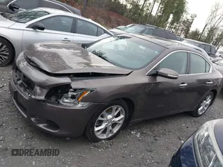 2013 Nissan Maxima SV z VIN 1N4AA5AP5DC819199, wystawiony jako IAAI lot #41519631 z przebiegiem 122 934 mil mil oraz . Historia ofert i sprzedaży dostępna na DreamBid. Obrazek 14.