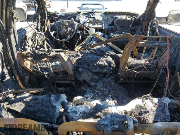2017 Ram 2500 Laramie with VIN 3C6UR5FL3HG558591, listed as a Copart auction lot 75864824 with 0 mi miles and Salvage Title. Bid and sale history available at carsss.com. Image 8.