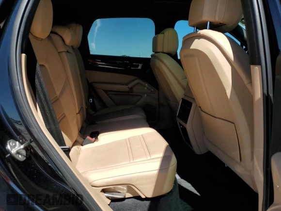 2020 Porsche Cayenne with VIN WP1AA2AY8LDA07047, listed as a Copart auction lot 48194385 with 48,929 mi miles and Salvage title. Bid and sale history available at DreamBid. Image 11.