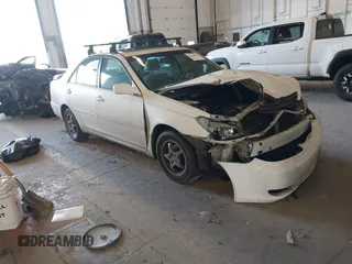 2004 Toyota Camry LE z VIN JTDBE32K540257588, wystawiony jako IAAI lot #42208098 z przebiegiem 201 770 mil mil oraz . Historia ofert i sprzedaży dostępna na DreamBid. Obrazek 1.