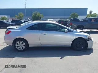2010 Honda Civic LX с VIN 2HGFG1B64AH523775, выставлен на аукционе IAAI как лот 42288677 с пробегом 119 865 миль миль и . История ставок и продаж доступна на DreamBid. Изображение 12.
