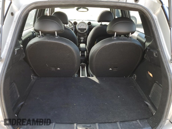2011 MINI Countryman S with VIN WMWZC5C56BWL53116, listed as a Copart auction lot 47402255 with 171,320 mi miles and Non Repairable. Bid and sale history available at DreamBid. Image 6.