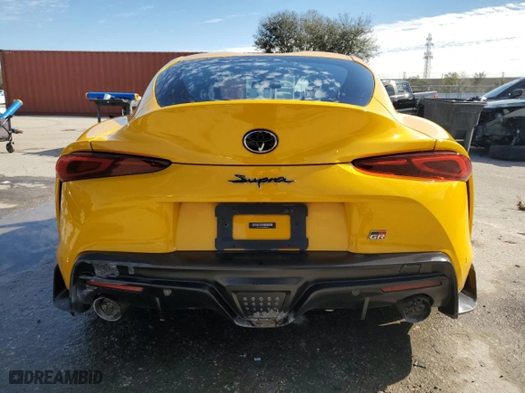 2020 Toyota GR Supra 3.0 with VIN WZ1DB4C08LW032292, listed as a Copart auction lot 42190135 with 43,982 mi miles and Non Repairable. Bid and sale history available at carsss.com. Image 6.
