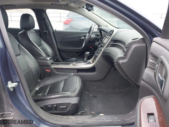 2013 Chevrolet Malibu LTZ with VIN 1G11J5SX2DF201371, listed as a IAAI auction lot 41013040 with 177,245 mi miles. Bid and sale history available at carsss.com. Image 5.