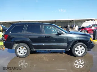 2010 Jeep Grand Cherokee Laredo with VIN 1J4PS4GK9AC101152, listed as a IAAI auction lot 41706626 with 182,265 mi miles. Bid and sale history available at carsss.com. Image 13.