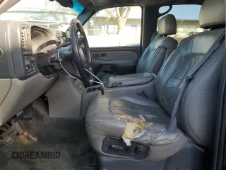 2002 Chevrolet Tahoe Z71 with VIN 1GNEK13Z62R310238, listed as a Copart auction lot 43973145 with 218,657 mi miles and Salvage Title. Bid and sale history available at carsss.com. Image 7.