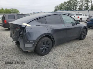 2024 Tesla Model Y Long Range с VIN 7SAYGDEE5RF130383, выставлен на аукционе Copart как лот 60263265 с пробегом 12 531 миль миль и Списание • Salvage title. История ставок и продаж доступна на DreamBid. Изображение 3.