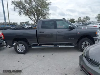 2020 Ram 2500 Big Horn with VIN 3C6UR5DL9LG159759, listed as a IAAI auction lot 41625645 with 125,595 mi miles. Bid and sale history available at carsss.com. Image 13.