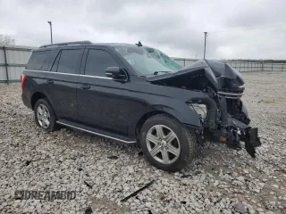 2020 Ford Expedition XLT with VIN 1FMJU1JT5LEA05768, listed as a Copart auction lot 50335285 with 131,422 mi miles and Salvage title. Bid and sale history available at DreamBid. Image 4.