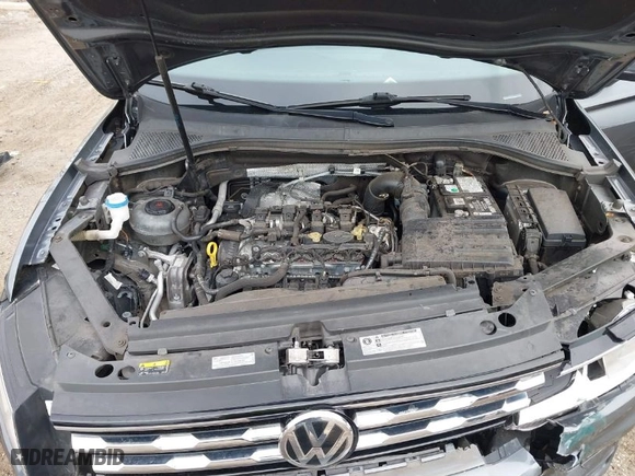 2019 Volkswagen Tiguan S with VIN 3VV1B7AX3KM047494, listed as a IAAI auction lot 41355084 with 90,612 mi miles. Bid and sale history available at carsss.com. Image 10.