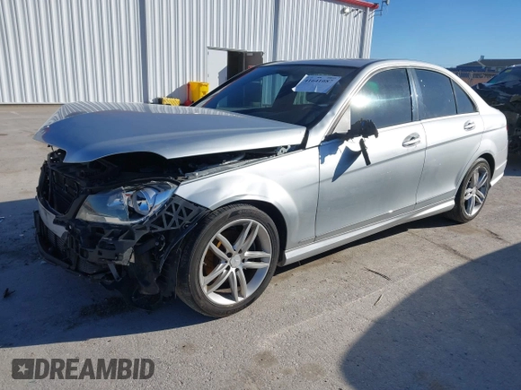 2013 Mercedes-Benz C-Class C 250 Sport with VIN WDDGF4HB8DG097235, listed as a IAAI auction lot 41641087 with 140,137 mi miles. Bid and sale history available at carsss.com. Image 18.
