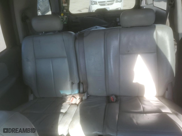 2005 Chevrolet TrailBlazer LS with VIN 1GNET16S256114329, listed as a Copart auction lot 85517214 with 193,759 mi miles and Salvage Title. Bid and sale history available at carsss.com. Image 10.