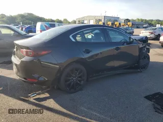 2024 Mazda 3 S Select Sport with VIN 3MZBPABM8RM426472, listed as a Copart auction lot 62066255 with 17,857 mi miles and Non repairable. Bid and sale history available at DreamBid. Image 3.