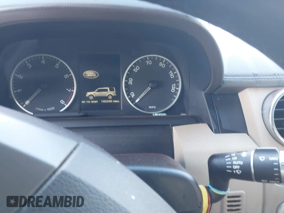 2015 Land Rover LR4 HSE with VIN SALAG2V65FA753110, listed as a IAAI auction lot 41549015 with 185,288 mi miles and . Bid and sale history available at DreamBid. Image 7.
