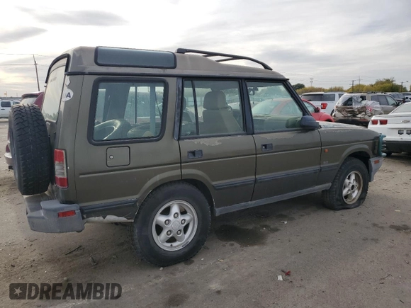 1997 Land Rover Discovery SD z VIN SALJY1249VA705067, wystawiony jako Copart lot #77047054 z przebiegiem 146 965 mil mil oraz Czysty tytuł • Clean title. Historia ofert i sprzedaży dostępna na DreamBid. Obrazek 3.