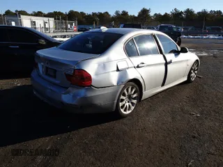 2006 BMW 3 Series 330i with VIN WBAVB335X6KR77827, listed as a Copart auction lot 51356185 with 151,157 mi miles and Non Repairable. Bid and sale history available at carsss.com. Image 4.