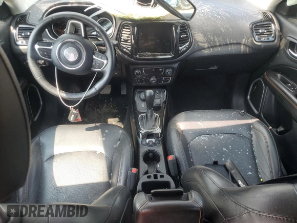 2019 Jeep Compass Limited z VIN 3C4NJDCB0KT647592, wystawiony jako Copart lot #64810305 z przebiegiem 68 518 mil mil oraz Czysty tytuł • Clean title. Historia ofert i sprzedaży dostępna na DreamBid. Obrazek 8.