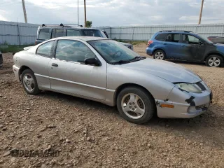 2004 Pontiac Sunfire z VIN 1G2JB12F047257585, wystawiony jako Copart lot #65168764 z przebiegiem 269 522 mil mil oraz Szkody całkowita. Historia ofert i sprzedaży dostępna na DreamBid. Obrazek 4.