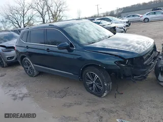 2019 Volkswagen Tiguan SE with VIN 3VV2B7AX1KM154435, listed as a IAAI auction lot 41740969 with 103,310 mi miles. Bid and sale history available at carsss.com. Image 14.