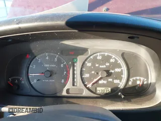 2002 Isuzu Rodeo z VIN 4S2DM58W124319936, wystawiony jako IAAI lot #41555285 z przebiegiem 143 035 mil mil oraz . Historia ofert i sprzedaży dostępna na DreamBid. Obrazek 7.
