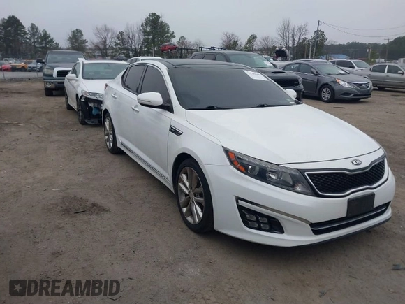 2015 Kia Optima SX Turbo with VIN 5XXGR4A63FG468701, listed as a IAAI auction lot 41789169 with 112,732 mi miles. Bid and sale history available at carsss.com. Image 1.