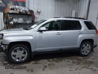 2015 GMC Terrain SLT with VIN 2GKFLXE36F6230630, listed as a IAAI auction lot 41190895 with 124,143 mi miles and . Bid and sale history available at carsss.com. Image 15.