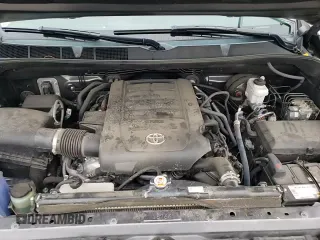 2019 Toyota Tundra SR с VIN 5TFBY5F17KX864939, выставлен на аукционе Copart как лот 49662895 с пробегом 79 633 миль миль и Списание • Salvage title. История ставок и продаж доступна на DreamBid. Изображение 15.