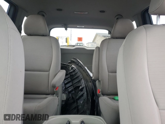 2015 Kia Sedona LX with VIN KNDMB5C19F6031606, listed as a Copart auction lot 51302835 with 96,356 mi miles and Salvage Title. Bid and sale history available at DreamBid. Image 10.