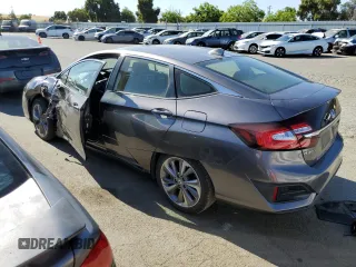 2018 Honda Clarity Plug-In Hybrid with VIN JHMZC5F16JC006069, listed as a Copart auction lot 61131514 with 131,231 mi miles and Salvage Title. Bid and sale history available at carsss.com. Image 2.
