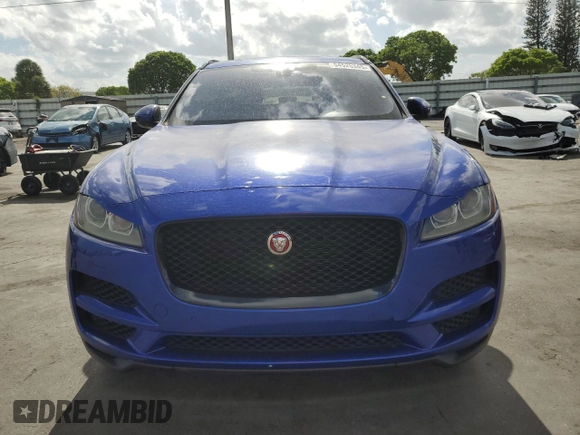 2018 Jaguar F-Pace 25t Premium with VIN SADCJ2FX1JA258666, listed as a Copart auction lot 54525345 with 121,340 mi miles and Clean Title. Bid and sale history available at DreamBid. Image 5.