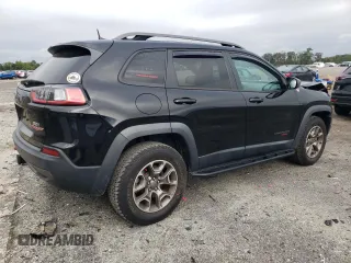 2020 Jeep Cherokee Trailhawk Elite with VIN 1C4PJMBN3LD541200, listed as a Copart auction lot 72710824 with 32,336 mi miles and Salvage title. Bid and sale history available at DreamBid. Image 3.