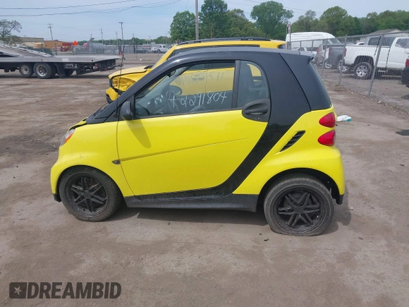 2013 Smart fortwo Pure with VIN WMEEJ3BA5DK663165, listed as a IAAI auction lot 42291804 with 105,074 mi miles and . Bid and sale history available at DreamBid. Image 14.