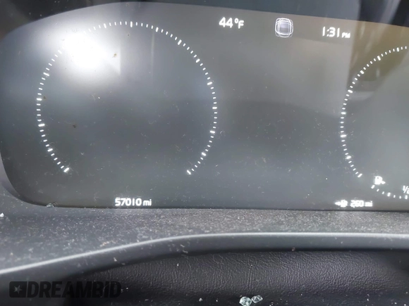 2019 Volvo XC40 R-Design with VIN YV4162UM6K2123298, listed as a IAAI auction lot 41509799 with 57,010 mi miles and . Bid and sale history available at DreamBid. Image 7.