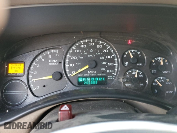 2001 Chevrolet Suburban LT with VIN 3GNEC16TX1G174313, listed as a Copart auction lot 42141645 with 205,982 mi miles and Salvage Title. Bid and sale history available at carsss.com. Image 9.