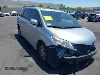 2020 Toyota Sienna XLE Auto Access Seat с VIN 5TDYZ3DC5LS054619, выставлен на аукционе IAAI как лот 42266295 с пробегом 94 703 миль миль и . История ставок и продаж доступна на DreamBid. Изображение 1.