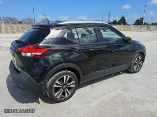 2020 Nissan Kicks SV with VIN 3N1CP5CV0LL549446, listed as a Copart auction lot 54381605 with 104,566 mi miles and Clean Title. Bid and sale history available at carsss.com. Image 3.