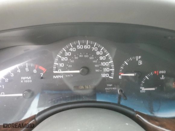 2001 Chevrolet Malibu LS with VIN 1G1NE52J916227544, listed as a Copart auction lot 71095404 with 136,767 mi miles and Salvage Title. Bid and sale history available at carsss.com. Image 9.