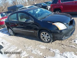 2011 Nissan Sentra 2.0 with VIN 3N1AB6AP8BL627020, listed as a IAAI auction lot 41381154 with 126,757 mi miles and . Bid and sale history available at DreamBid. Image 1.