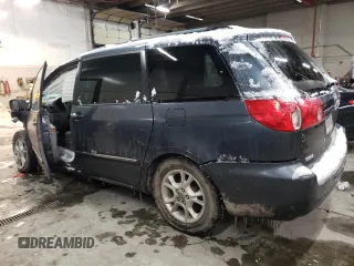 2006 Toyota Sienna XLE with VIN 5TDBA22C26S061865, listed as a Copart auction lot 84013334 with 0 mi miles and Salvage Title. Bid and sale history available at carsss.com. Image 2.
